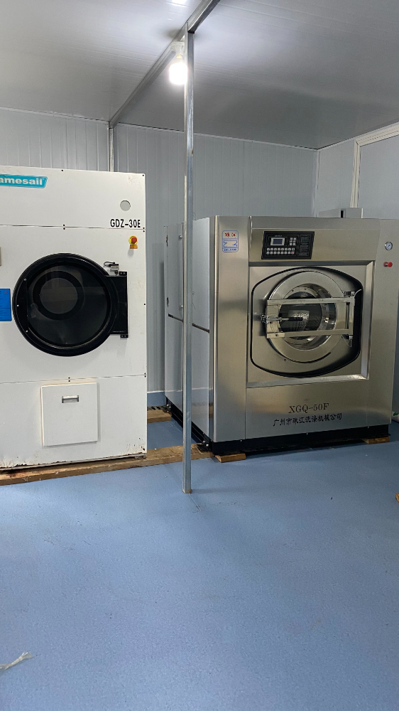工廠重污工作服難洗？這款廣州專業(yè)工業(yè)用洗衣機(jī)，洗凈度高+磨損低，國產(chǎn)實力廠家質(zhì)量可靠